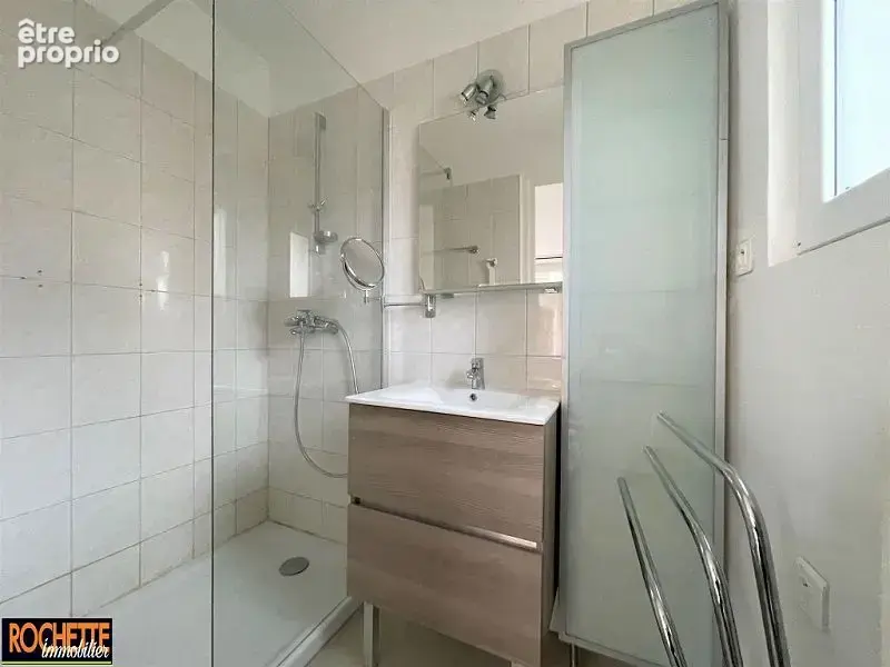 Maison 8 pièces 148 m² à vendre à Neulise (42590) - photo 4