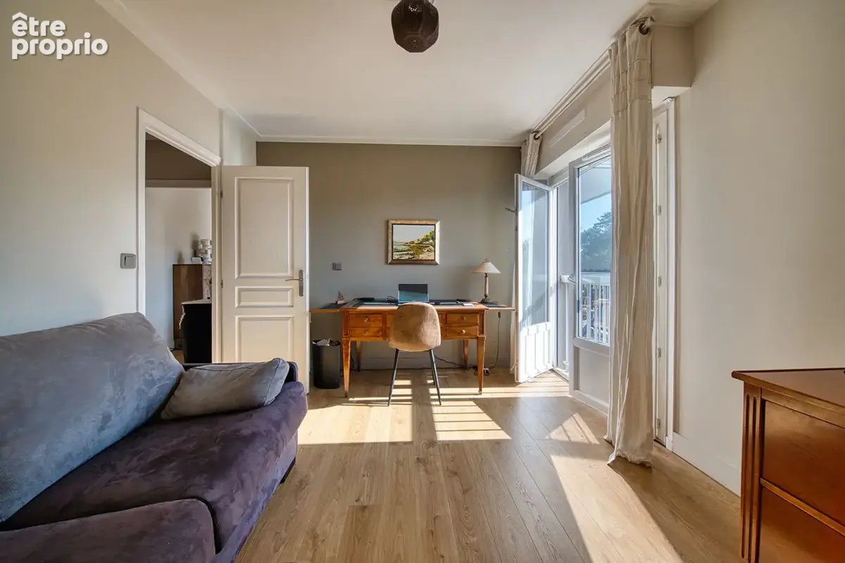T4 avec grand balcon - Étage élevé - Vue dégagée - Garage et Cave - photo 12