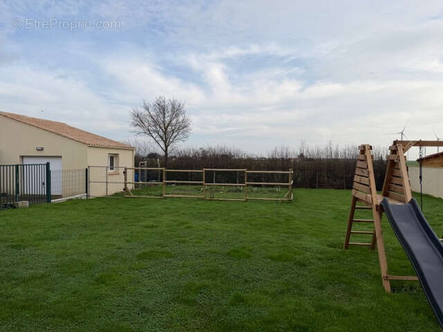 Maison à LE BERNARD