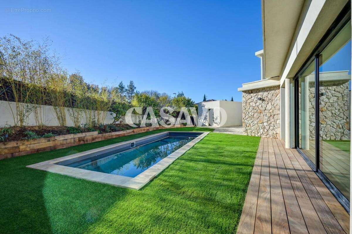 Vente Maison 5 pièces de 135m² - 13080 Aix-en-Provence - photo 18