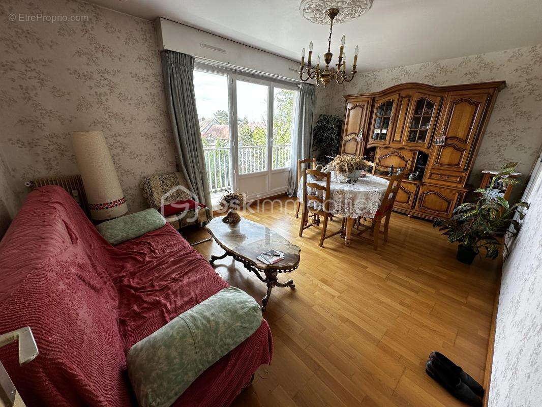 Appartement à BRETIGNY-SUR-ORGE