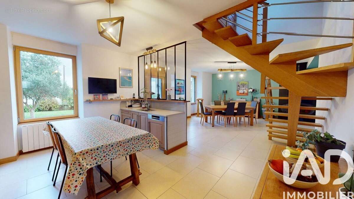 Photo 3 - Maison à POULDREUZIC