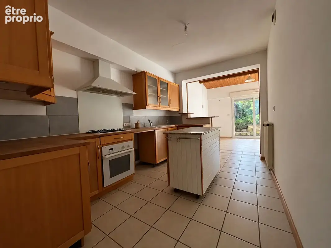Maison 7 pièces 146 m² à vendre à Poitiers (86000) - photo 4