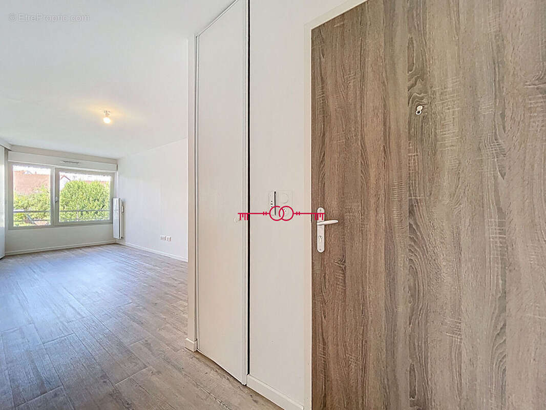 Appartement Reims 2 pièce(s) 45.70 m2 - photo 8