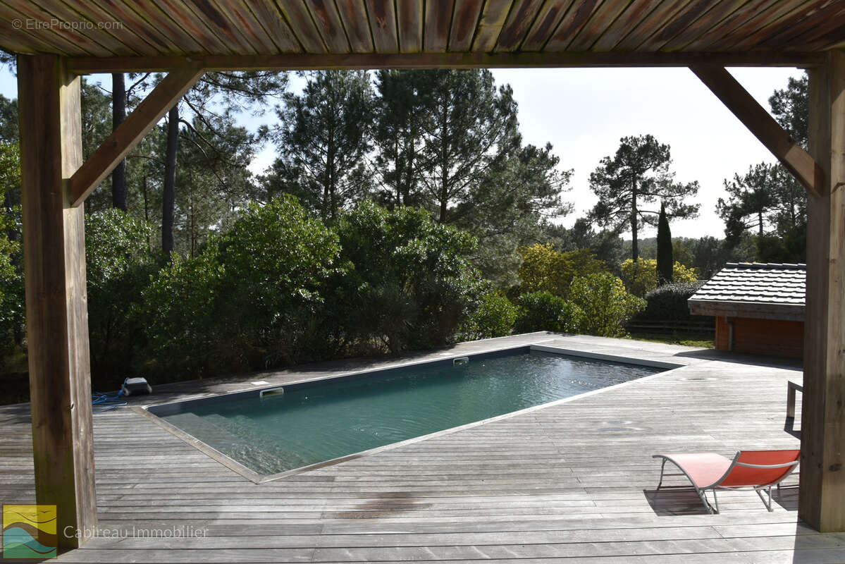Maison à LACANAU