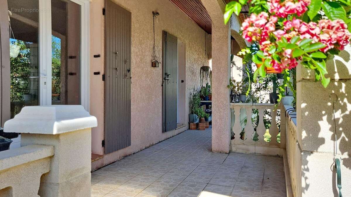 Maison à MARGUERITTES
