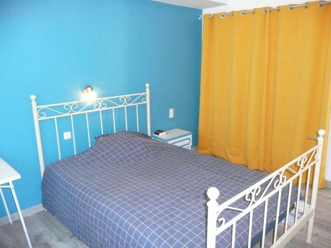 Maison à LA SALVETAT-PEYRALES