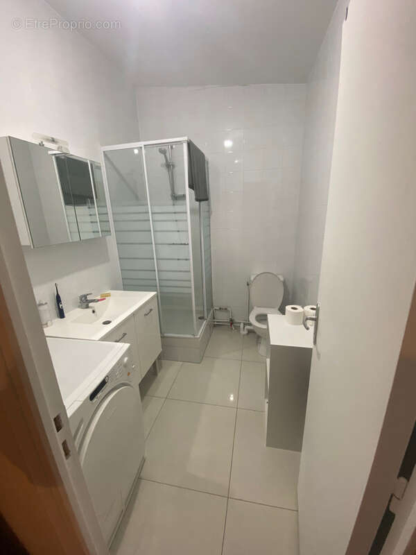 Maison à COURBEVOIE