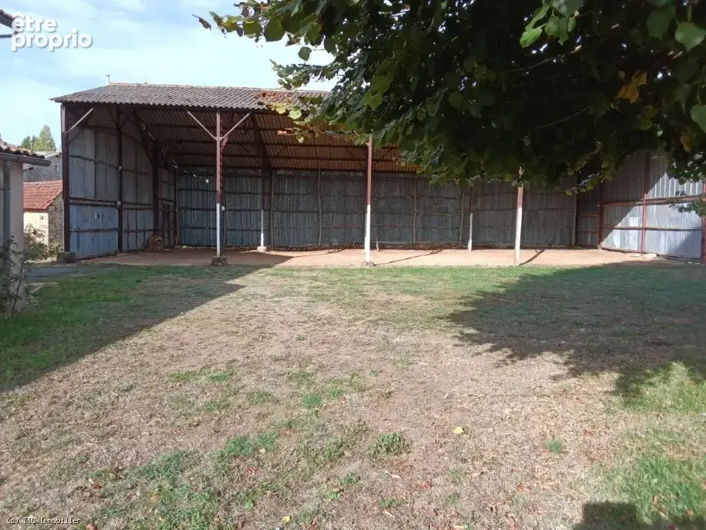 Maison De Campagne Avec Une Deuxième Maison Et D'Autres Dépendances - photo 49