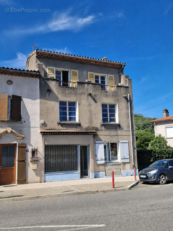 Maison à BEAUCHASTEL