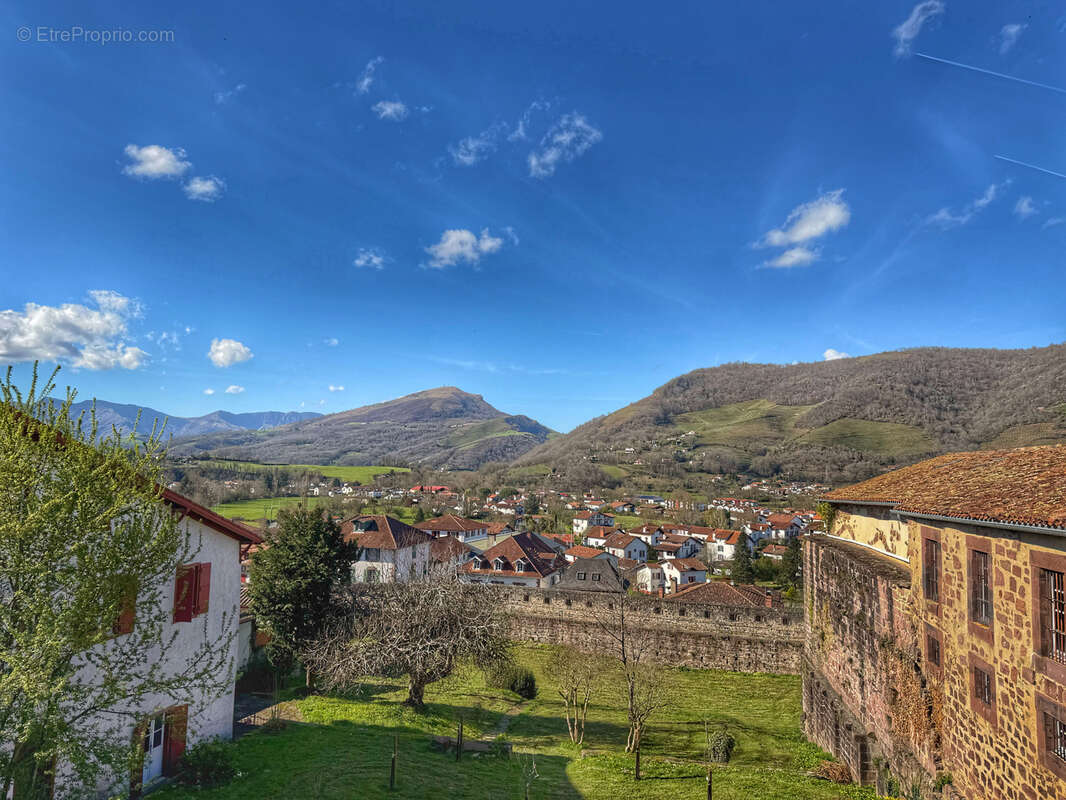Maison à SAINT-JEAN-PIED-DE-PORT
