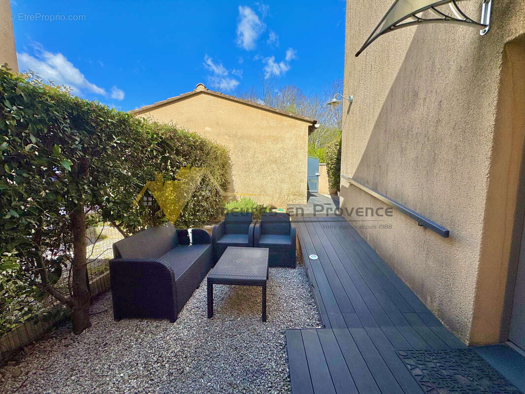 Maison à VAISON-LA-ROMAINE