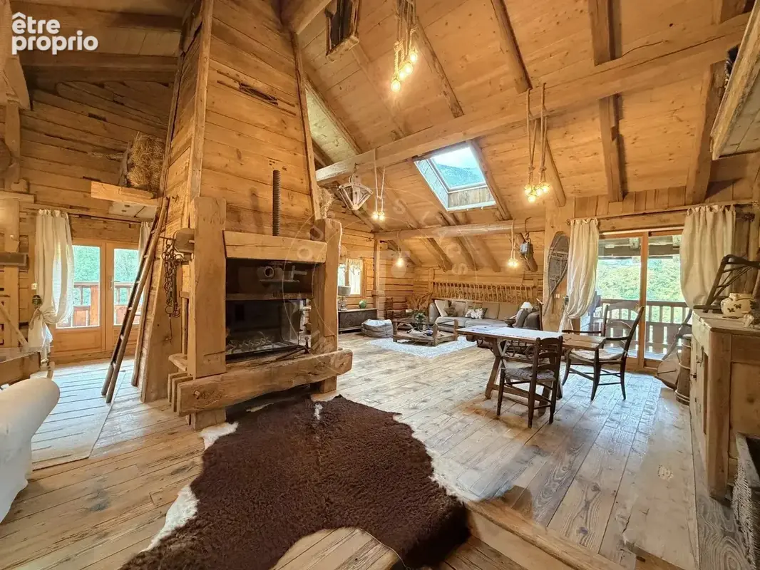 Ferme de caractère du XVIIIᵉ siècle – 330 m² – Thônes - photo 7
