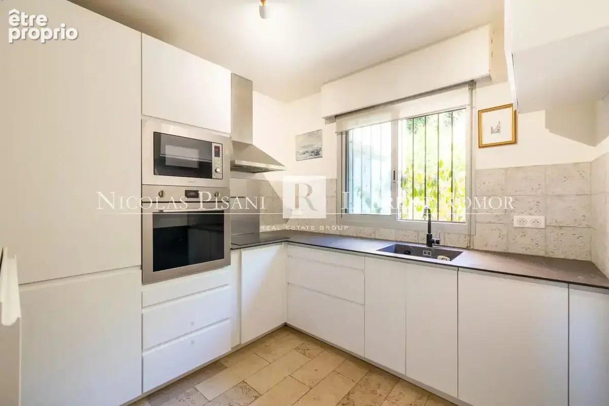 Appartement type Maison - 4 PIECES - Terrasse - Parking - CORNE d'OR VILLEFRANCHE-SUR-MER - photo 3