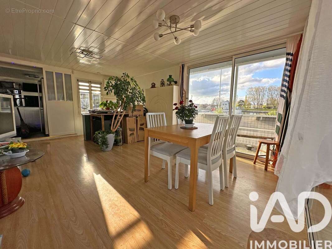 Photo 2 - Maison à CONFLANS-SAINTE-HONORINE