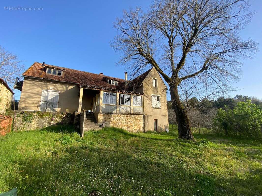 Maison 102 m² à Simeyrols  - photo 2