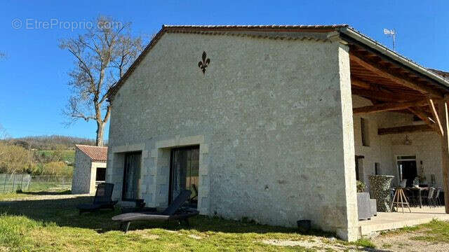 Maison à PUYMIROL