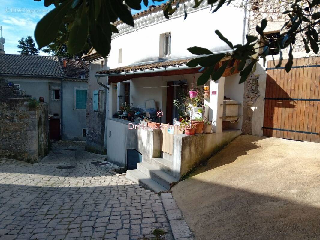 Maison à NAVACELLES