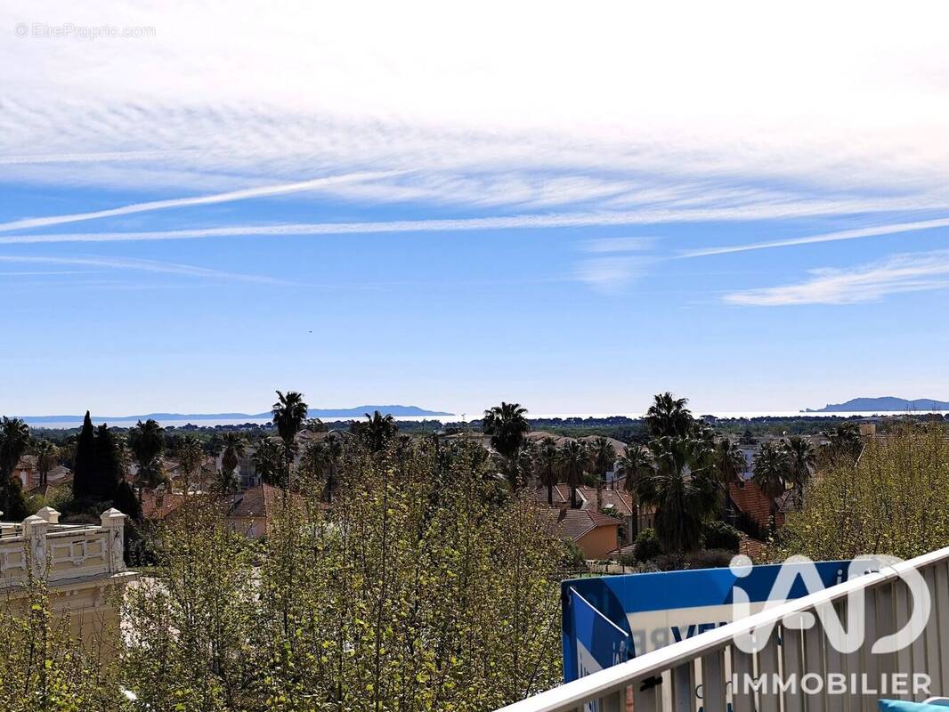 Photo 1 - Appartement à HYERES