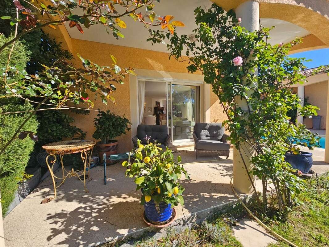 Maison 157 m² à Bouzigues  - photo 4