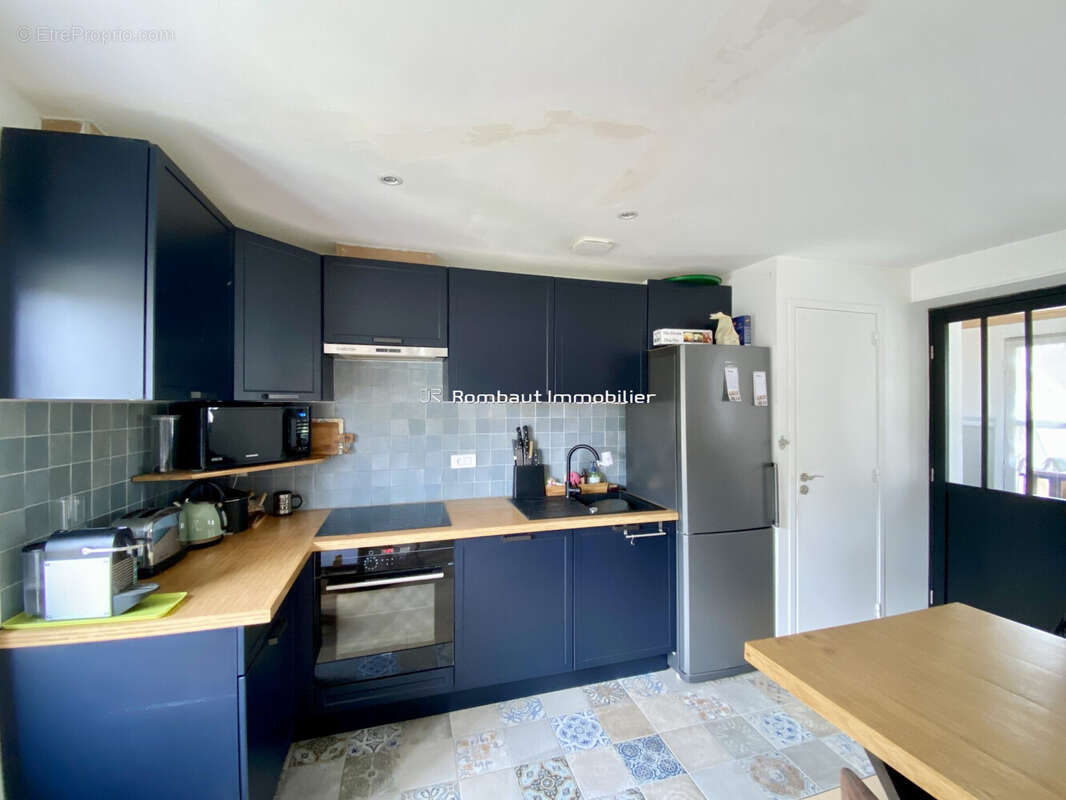 Appartement à LA CELLE-SAINT-CLOUD
