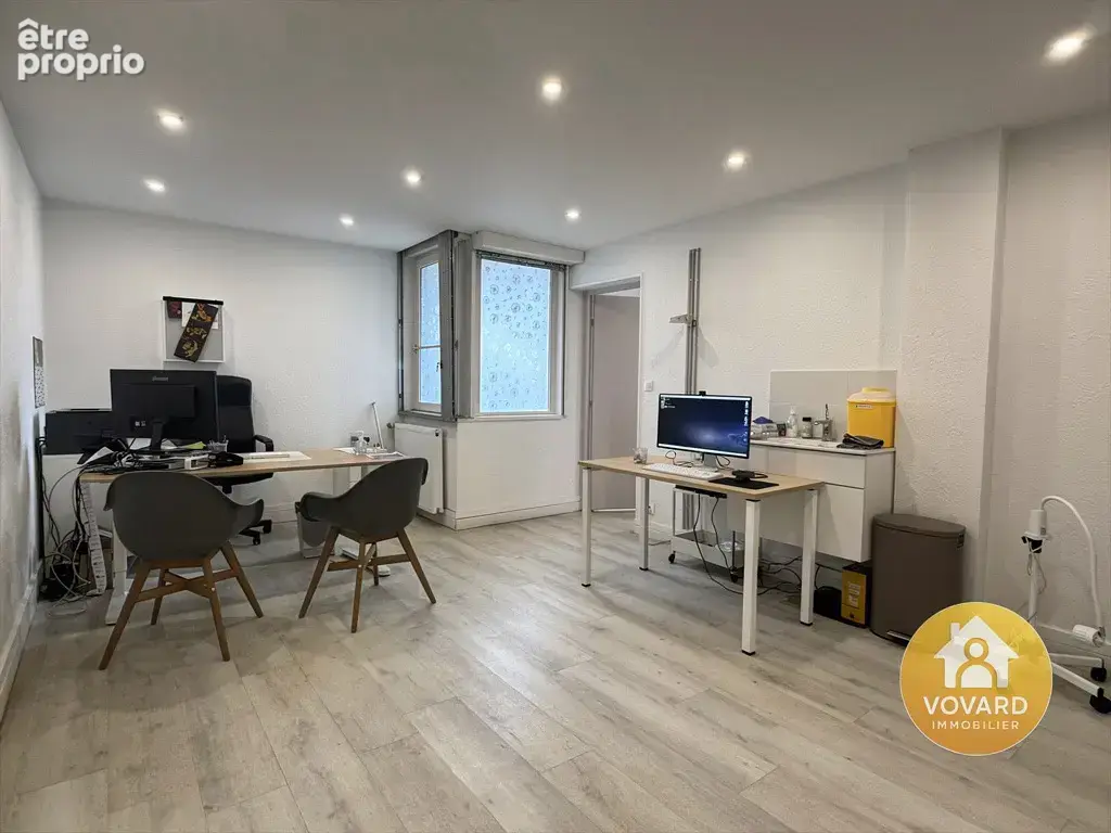 Photo Commerce à Saint-Brice-Sous-Foret au prix de 179 000€