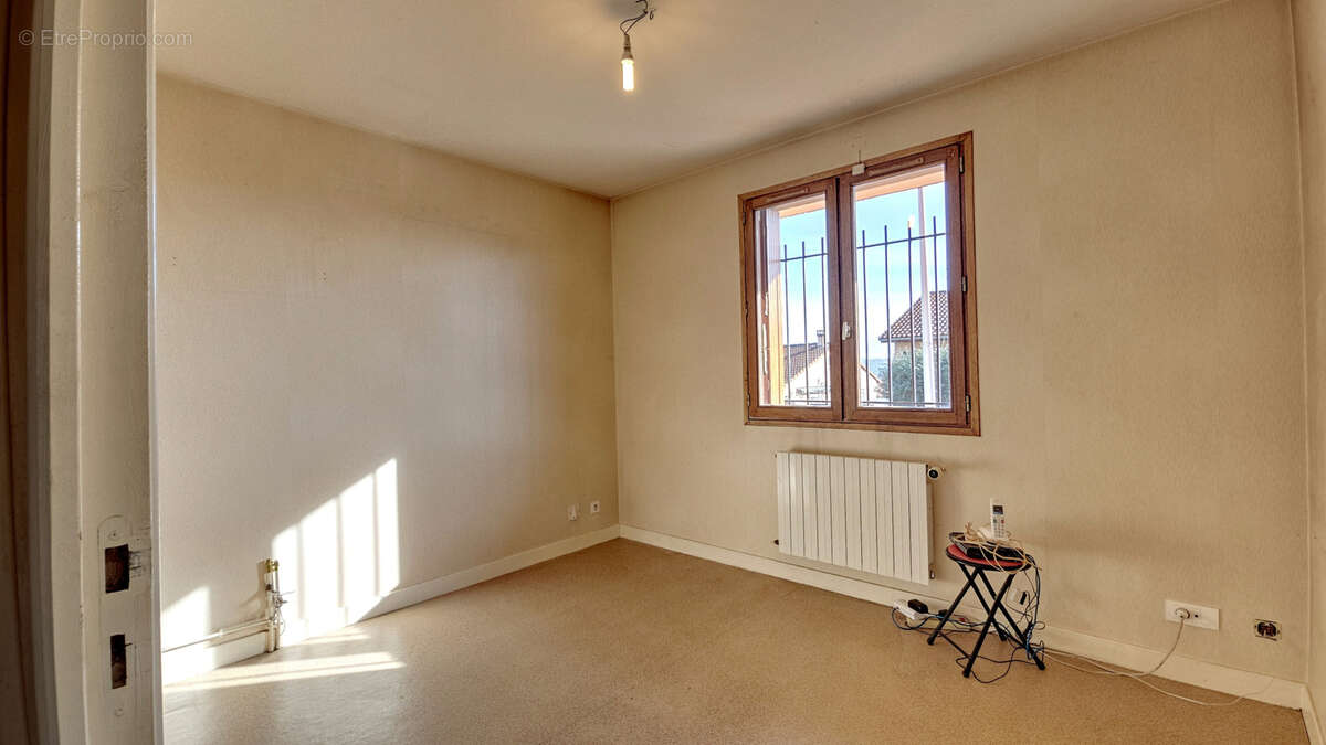 Maison à CLERMONT-FERRAND