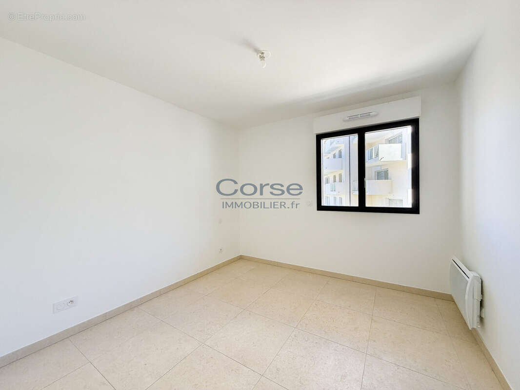 Appartement 72 m² à Ajaccio  - photo 7