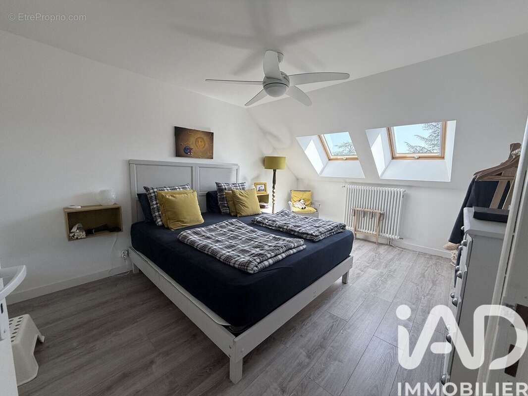 Maison 203 m² à Senan  - photo 7