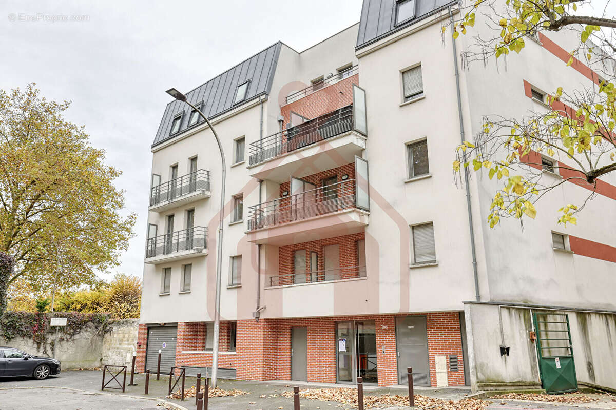 Appartement à LE KREMLIN-BICETRE
