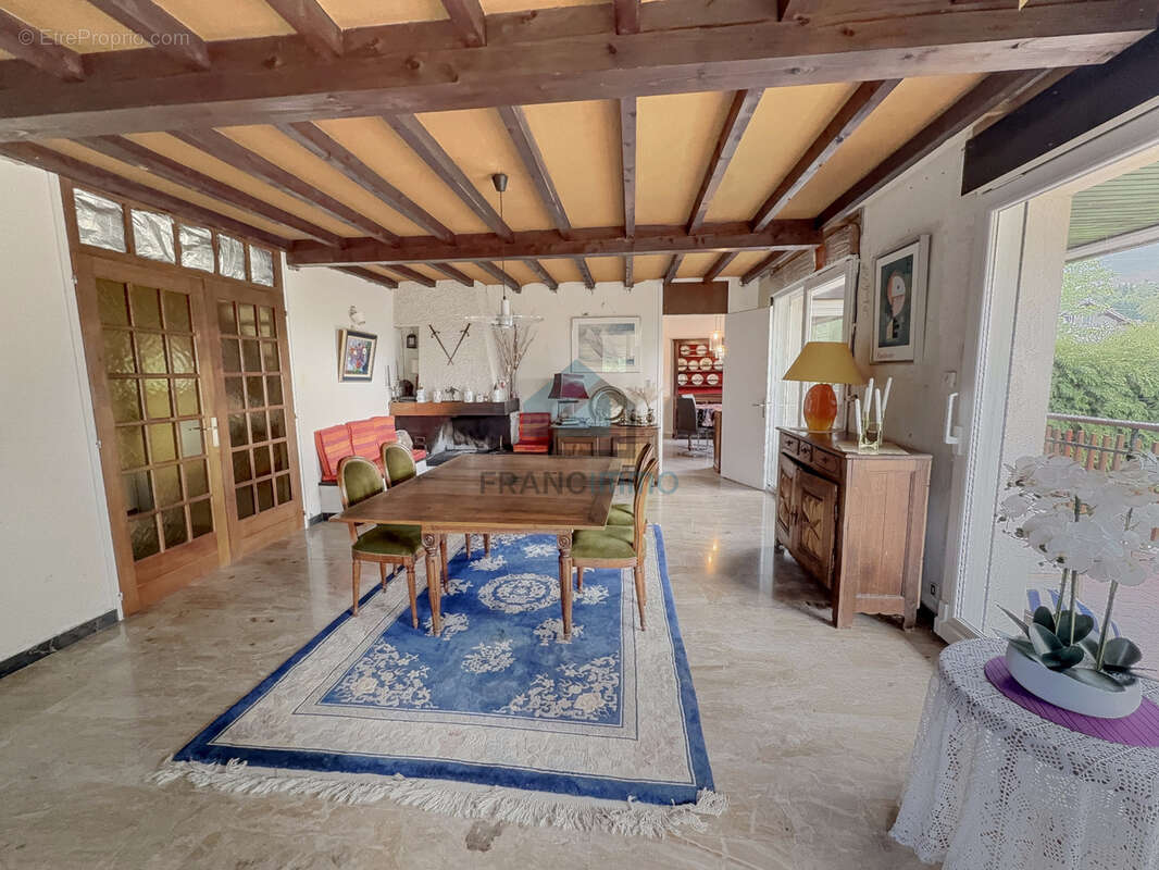 Damprichard - grande maison - photo 11