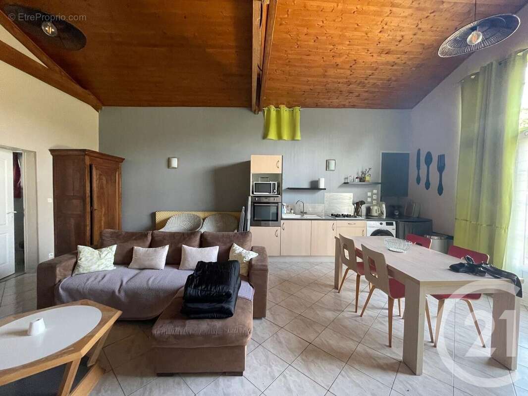 Maison à TALMONT-SAINT-HILAIRE