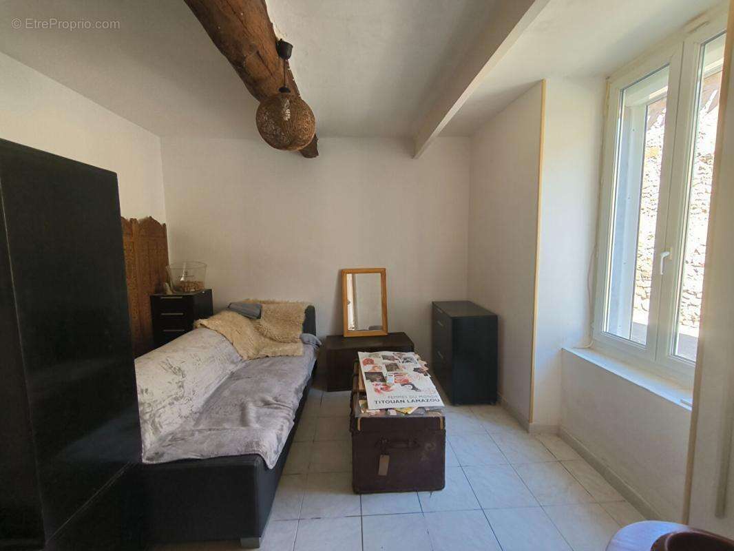 Maison à LEZIGNAN-CORBIERES