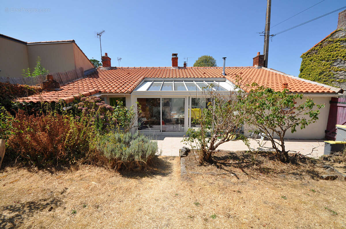 Maison 2 chambres + bureau - photo 2