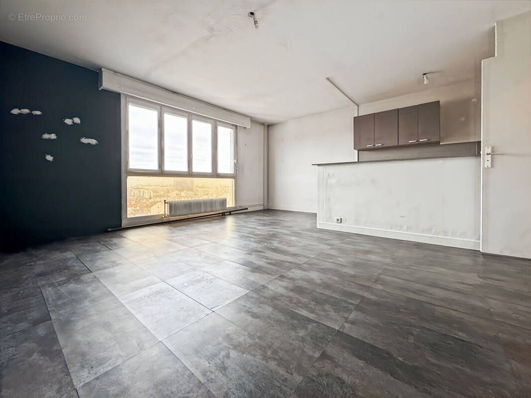 Appartement à ROSNY-SOUS-BOIS
