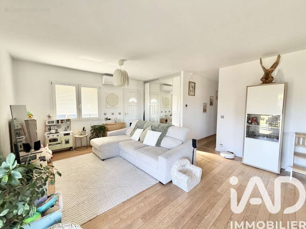 Photo 2 - Maison à MIOS