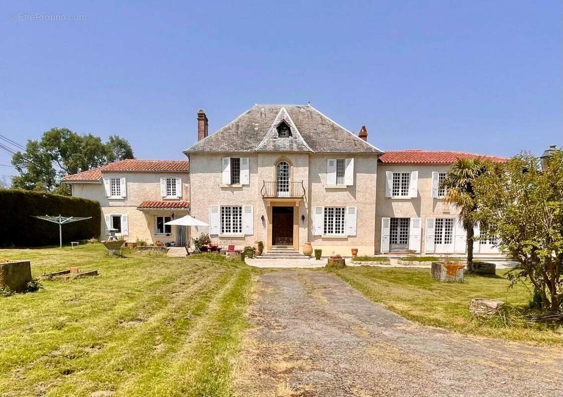 Maison à MIELAN