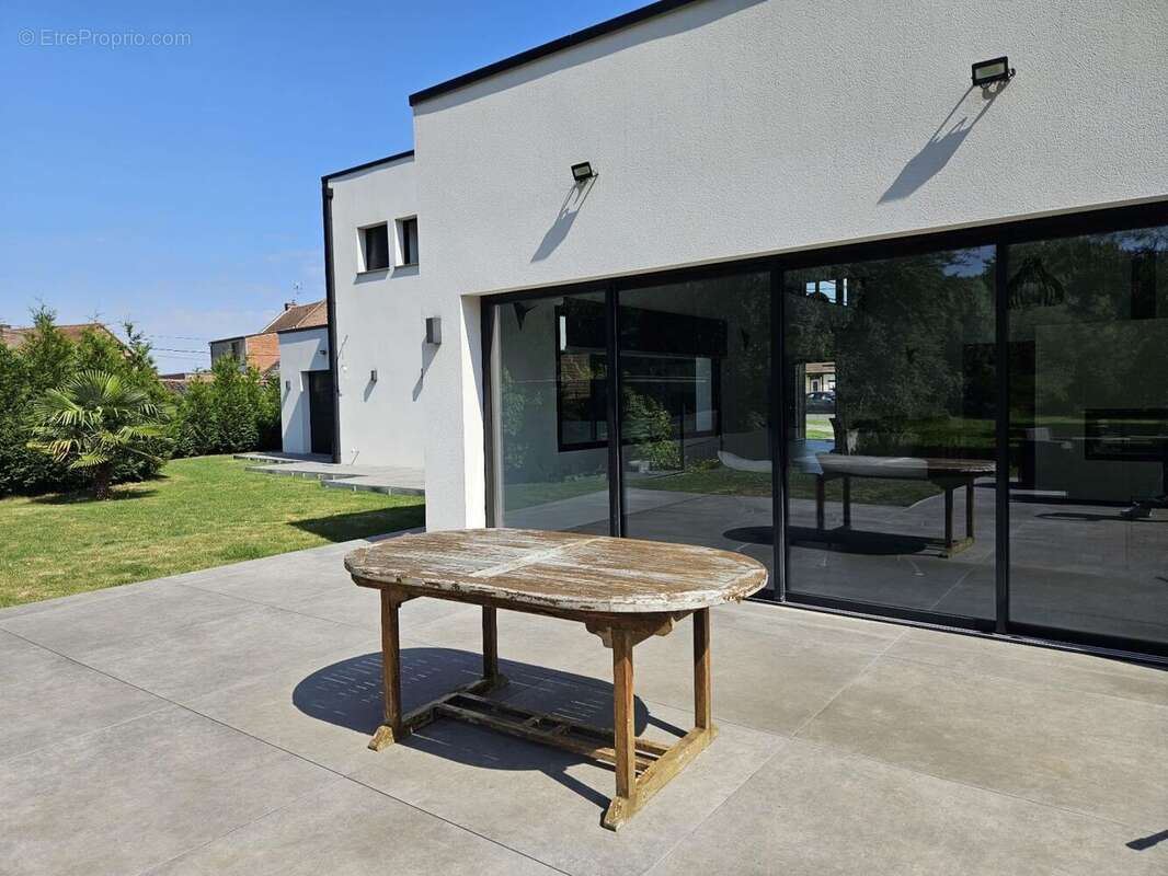 Maison à RAIMBEAUCOURT