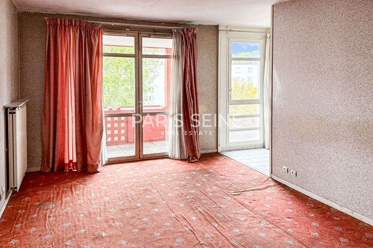 Appartement à SAINT-DENIS