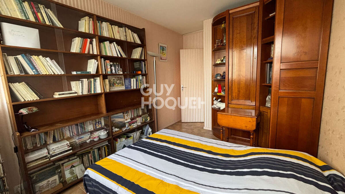 Appartement à FONTENAY-SOUS-BOIS