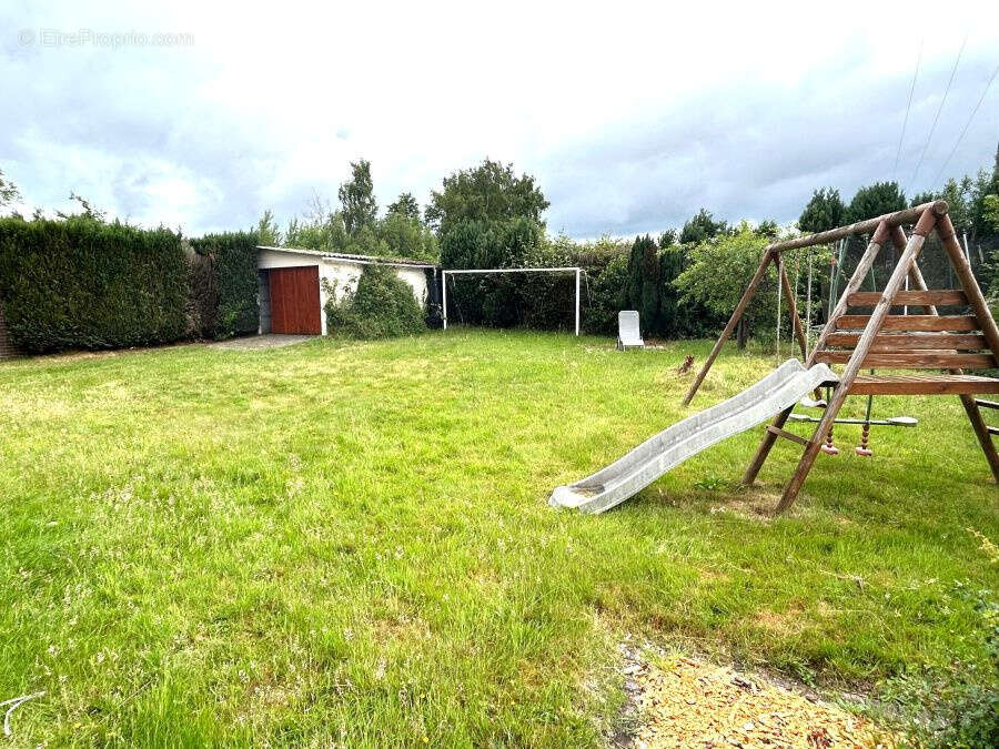 Maison à BRUILLE-SAINT-AMAND