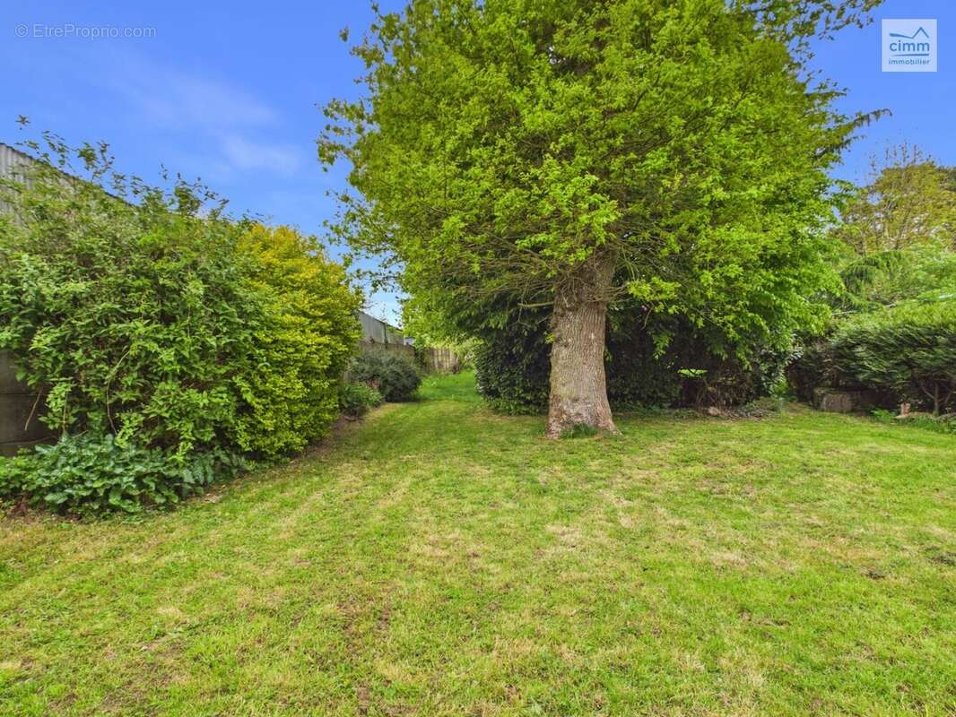 Maison à SAINT-SEGLIN