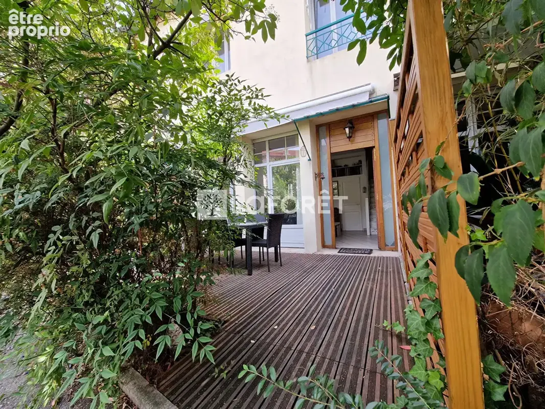 Appartement à OULLINS