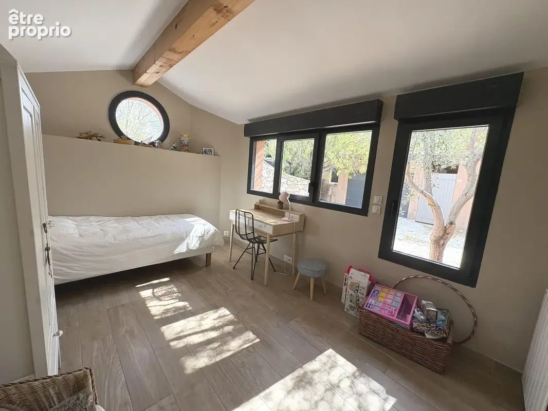 Maison 5 pièces 164 m² à vendre à Hyeres (83400) - photo 4