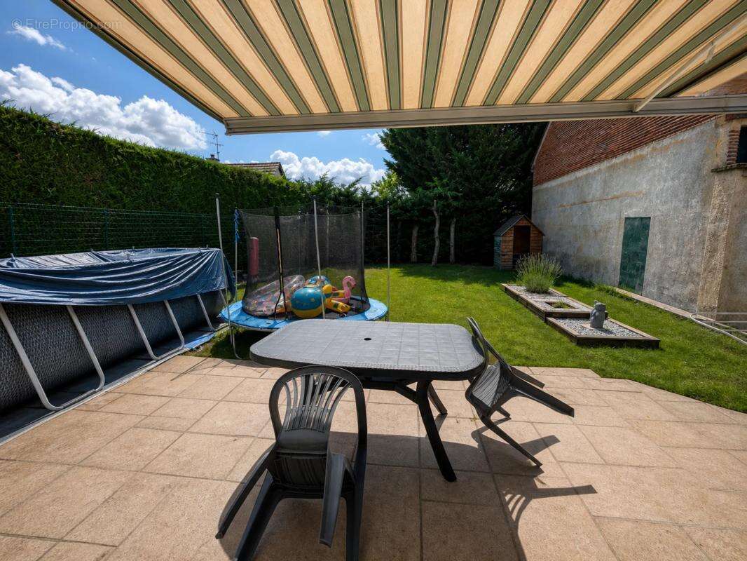 Maison de 5 pièces de 116 m² à Saint-Usuge - photo 18