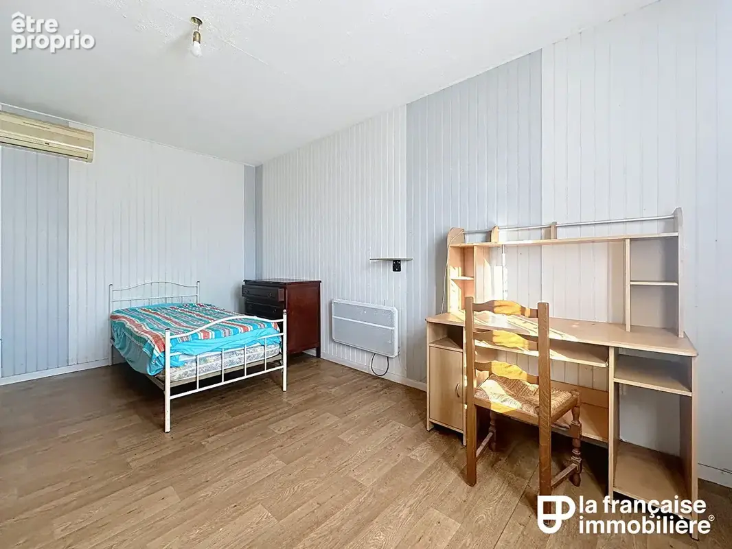 Petite maison plan pied avec dépendances - photo 3