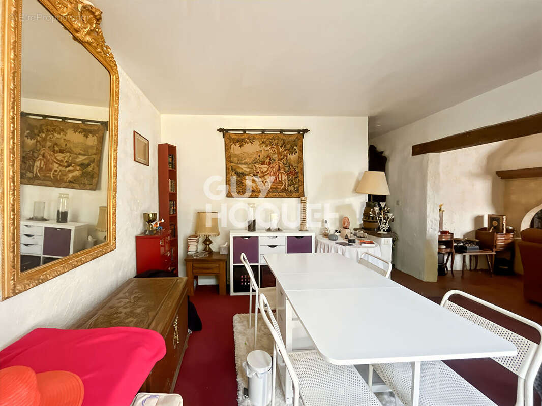 Maison à FONTENAY-TRESIGNY