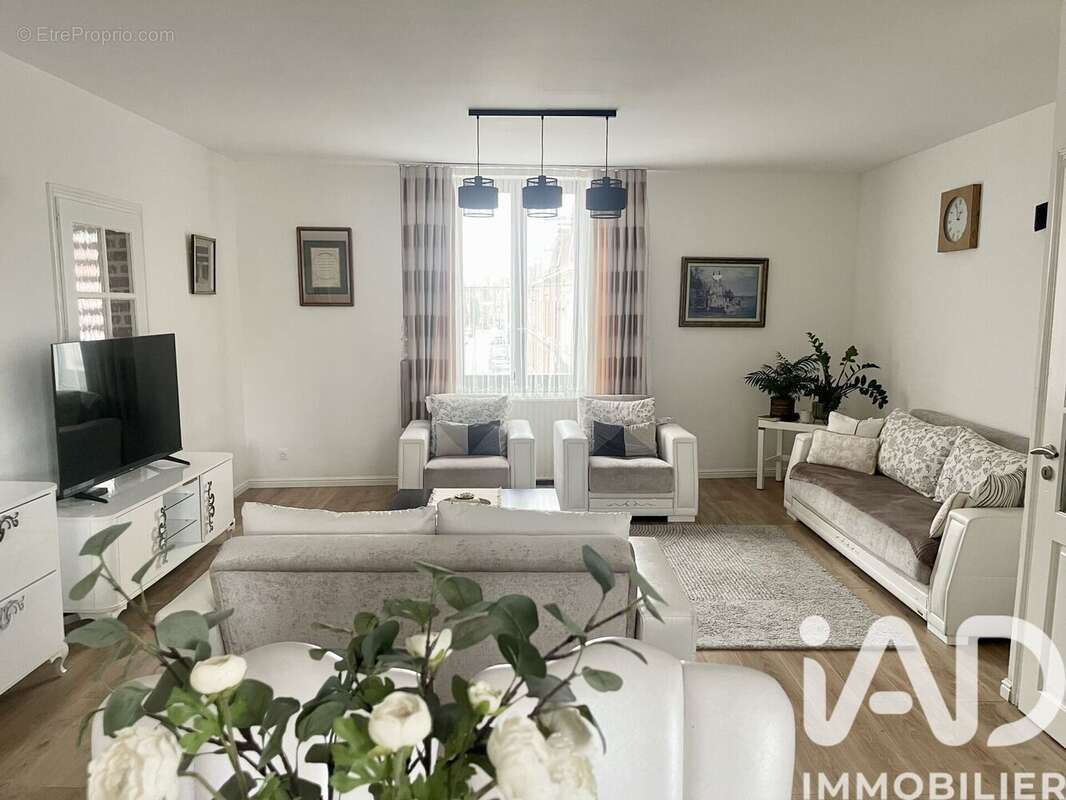 Photo 9 - Maison à MONS-EN-BAROEUL