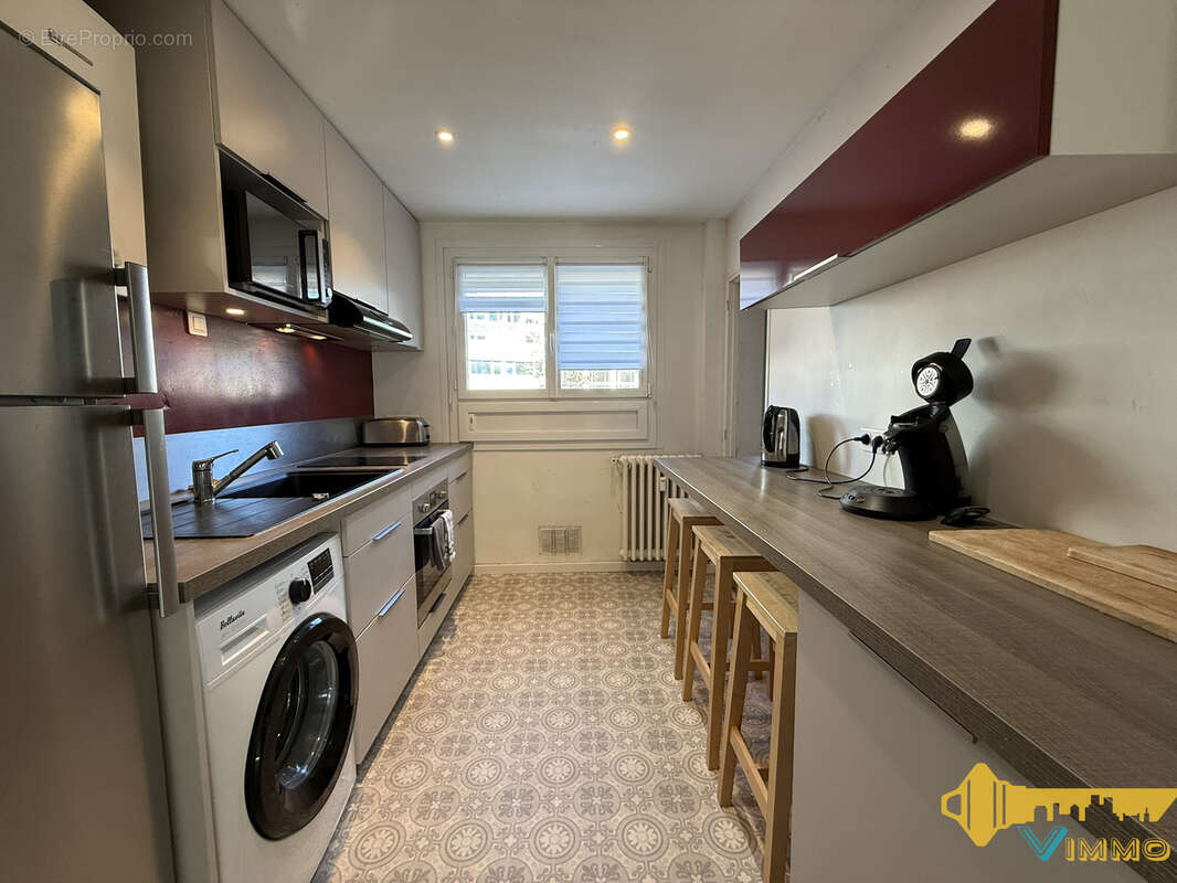 Appartement à SAINT-SEBASTIEN-SUR-LOIRE