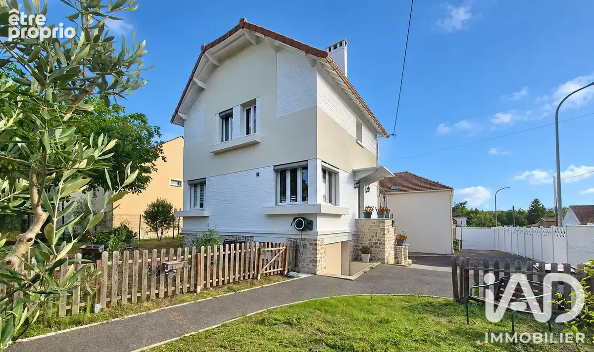 Photo 1 - Maison à BEAUCHAMP